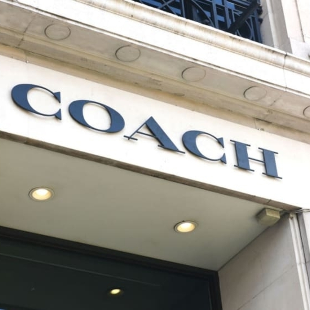 Coach Black Lettering Sign